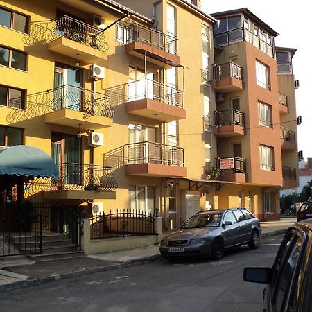 Meni Apartments And Guest Rooms 소조폴 객실 사진