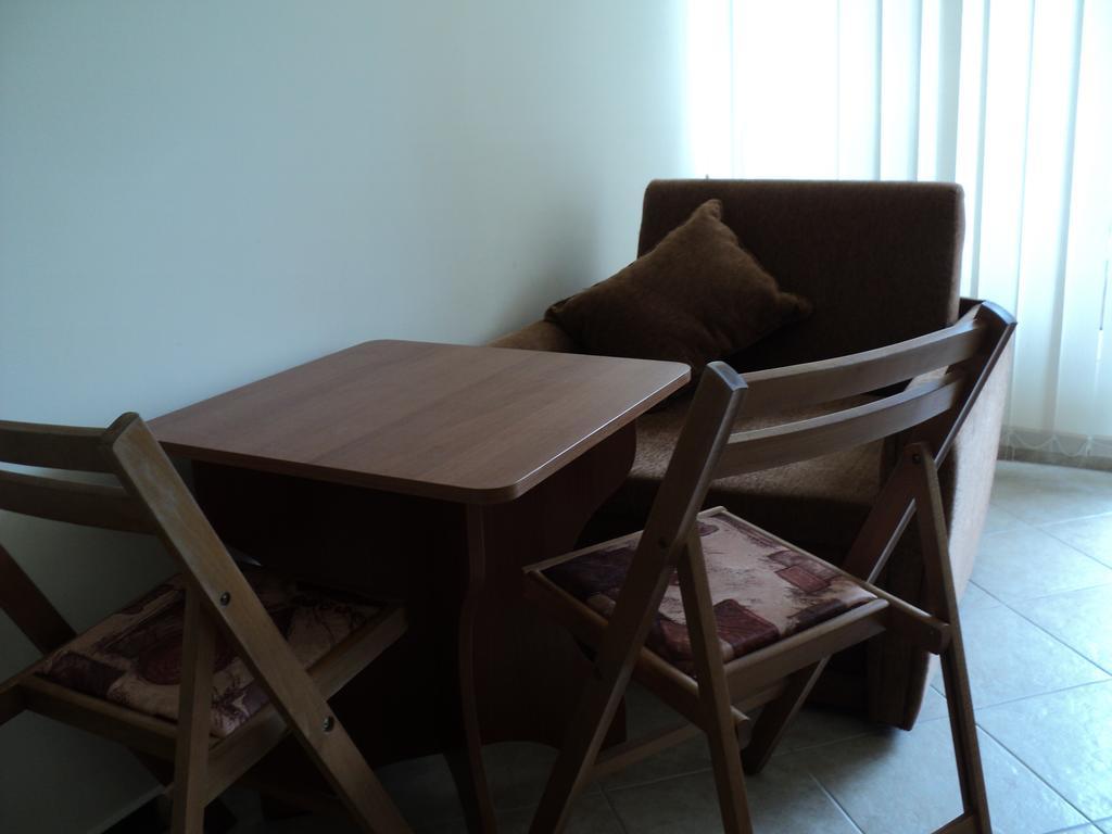 Meni Apartments And Guest Rooms 소조폴 외부 사진
