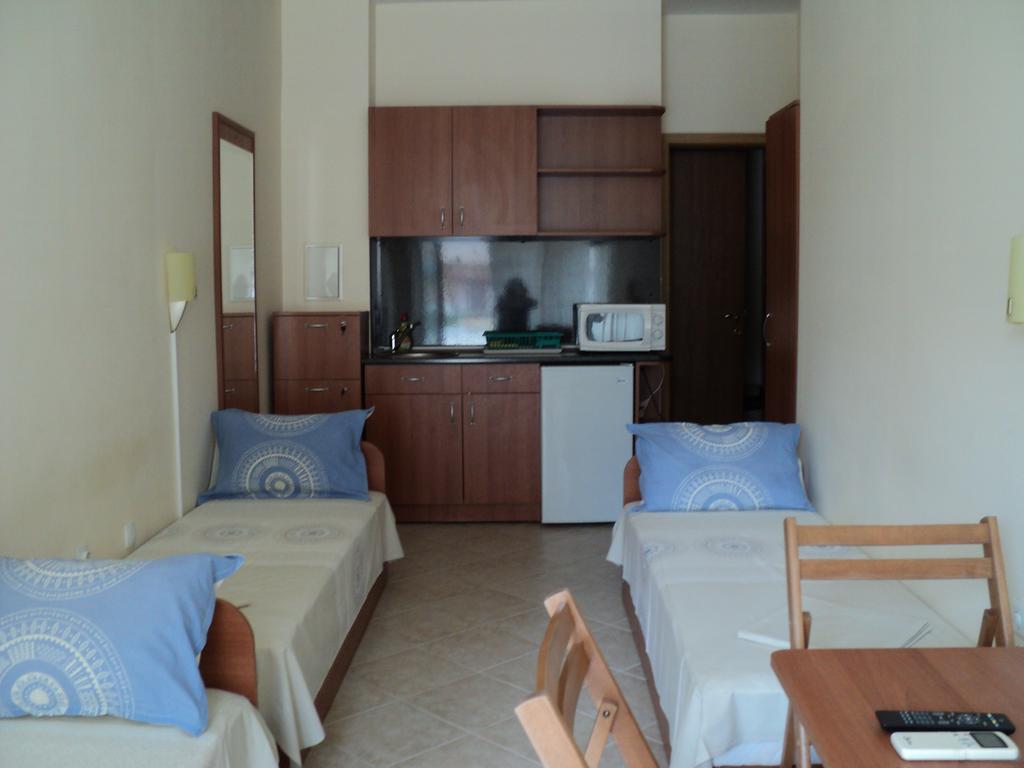 Meni Apartments And Guest Rooms 소조폴 외부 사진